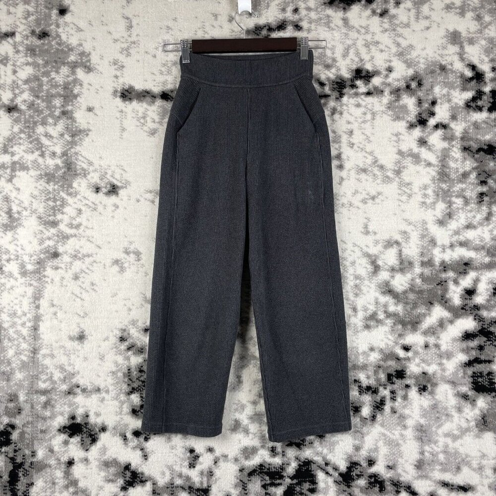 Lululemon Ribbed Straight Leg Super High Rise Crop Pants Womens Size 0 Gray‎